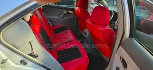 Toyota Camry LE 4dr Sedan (2.5L 4cyl 6A) 2011 Silver