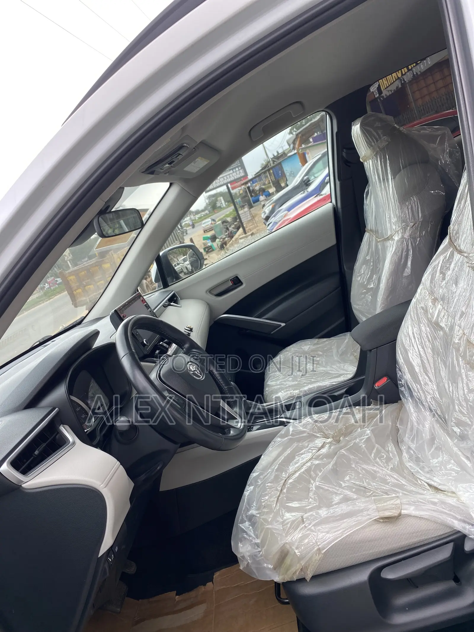 Toyota Corolla Cross 2021 White