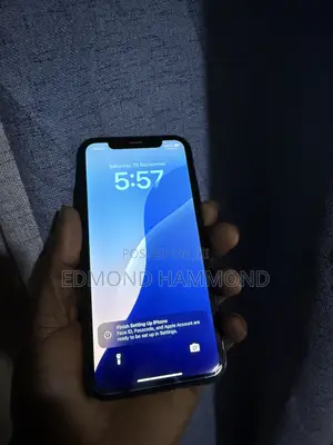 Apple iPhone XR 64 GB Black