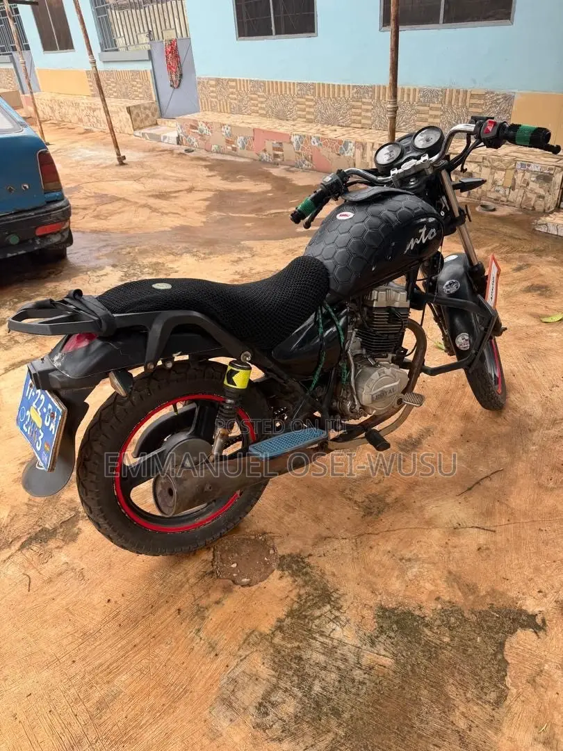 Royal Motorcycle 2022 Black