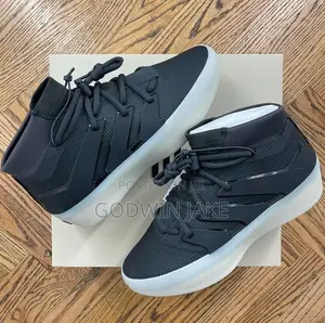 Adidas Fear of GodSneakers – Black/White