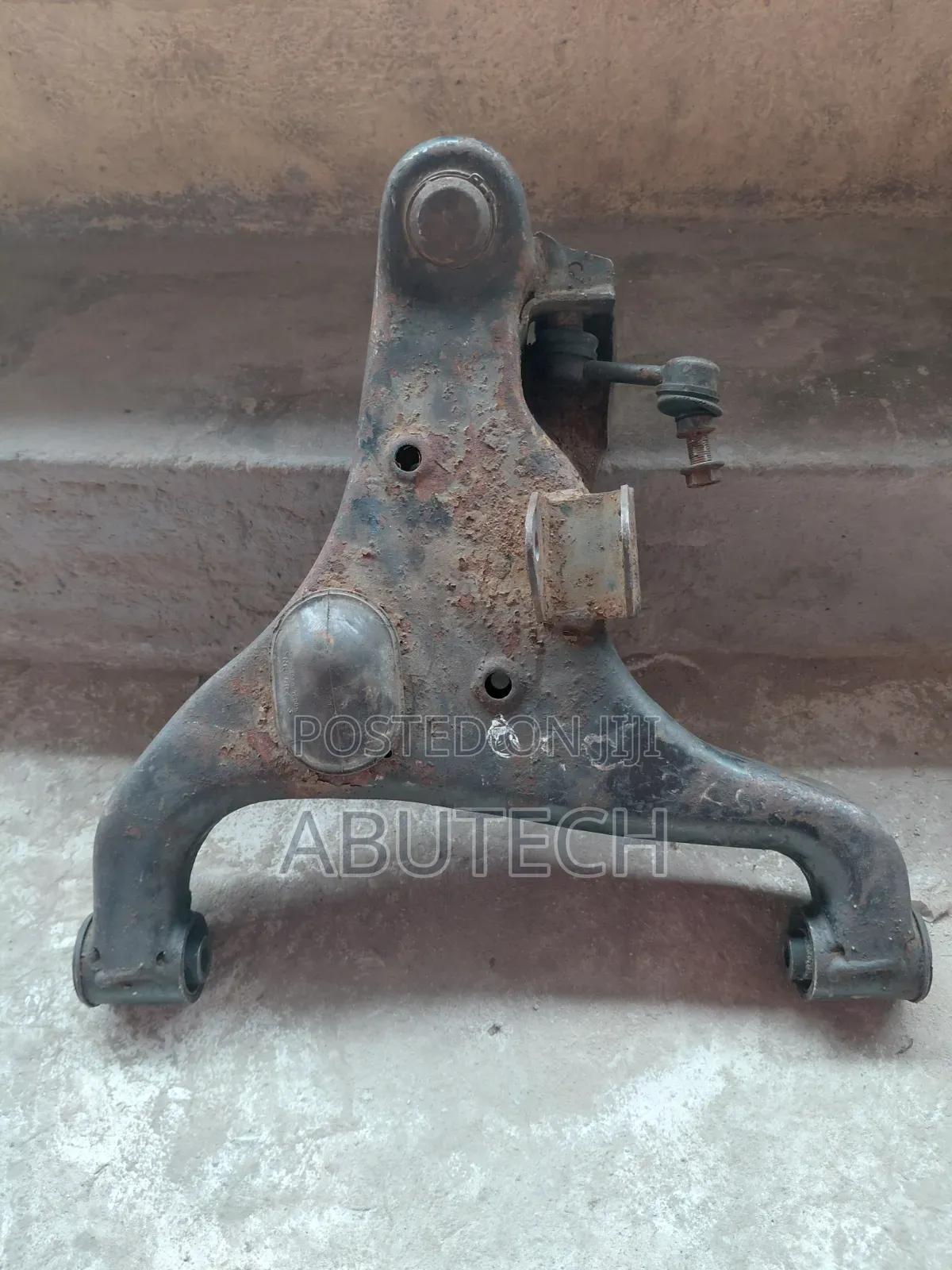 Lowerarm Nissan Armada, Titan and Infiniti Qx56, Qx 80