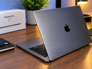 Laptop Apple MacBook Pro 2017 8GB Intel Core i5 SSD 500GB