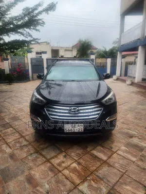 Hyundai Santa Fe GLS 4dr SUV AWD (3.3L 6cyl 6A) 2014 Black