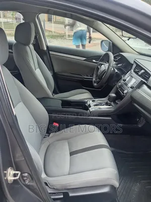 Honda Civic LX 4dr Sedan (2.0L 4cyl) 2016 Silver