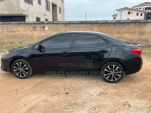 Toyota Corolla 2017 Black