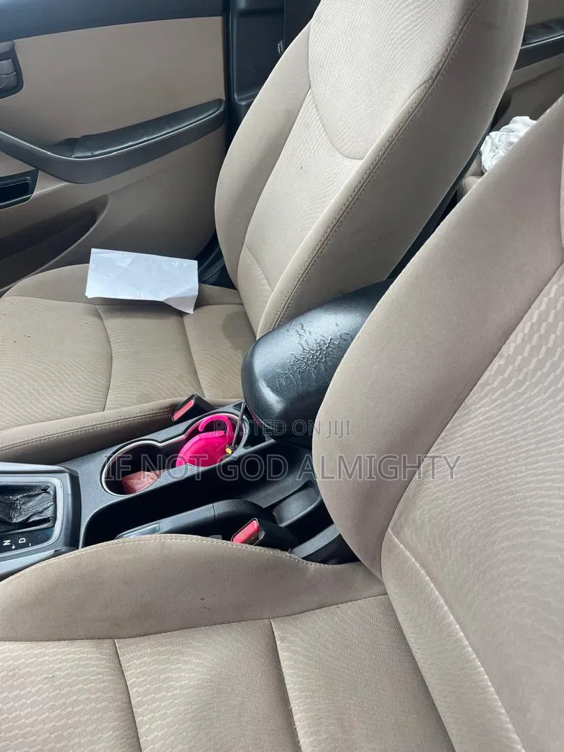 Hyundai Elantra 2014 Gray
