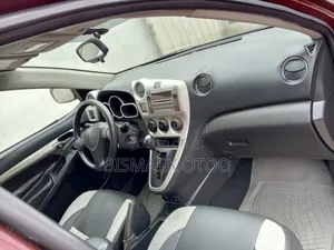 Pontiac Vibe 1.8L 2010 Red