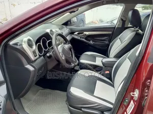 Pontiac Vibe 1.8L 2010 Red