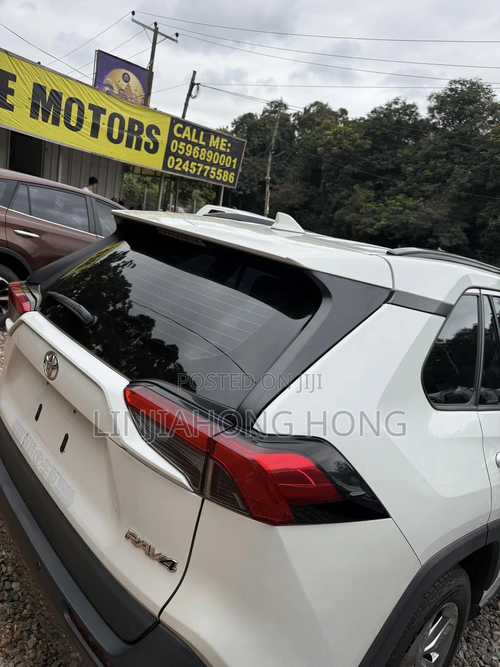 Toyota RAV4 2020 White