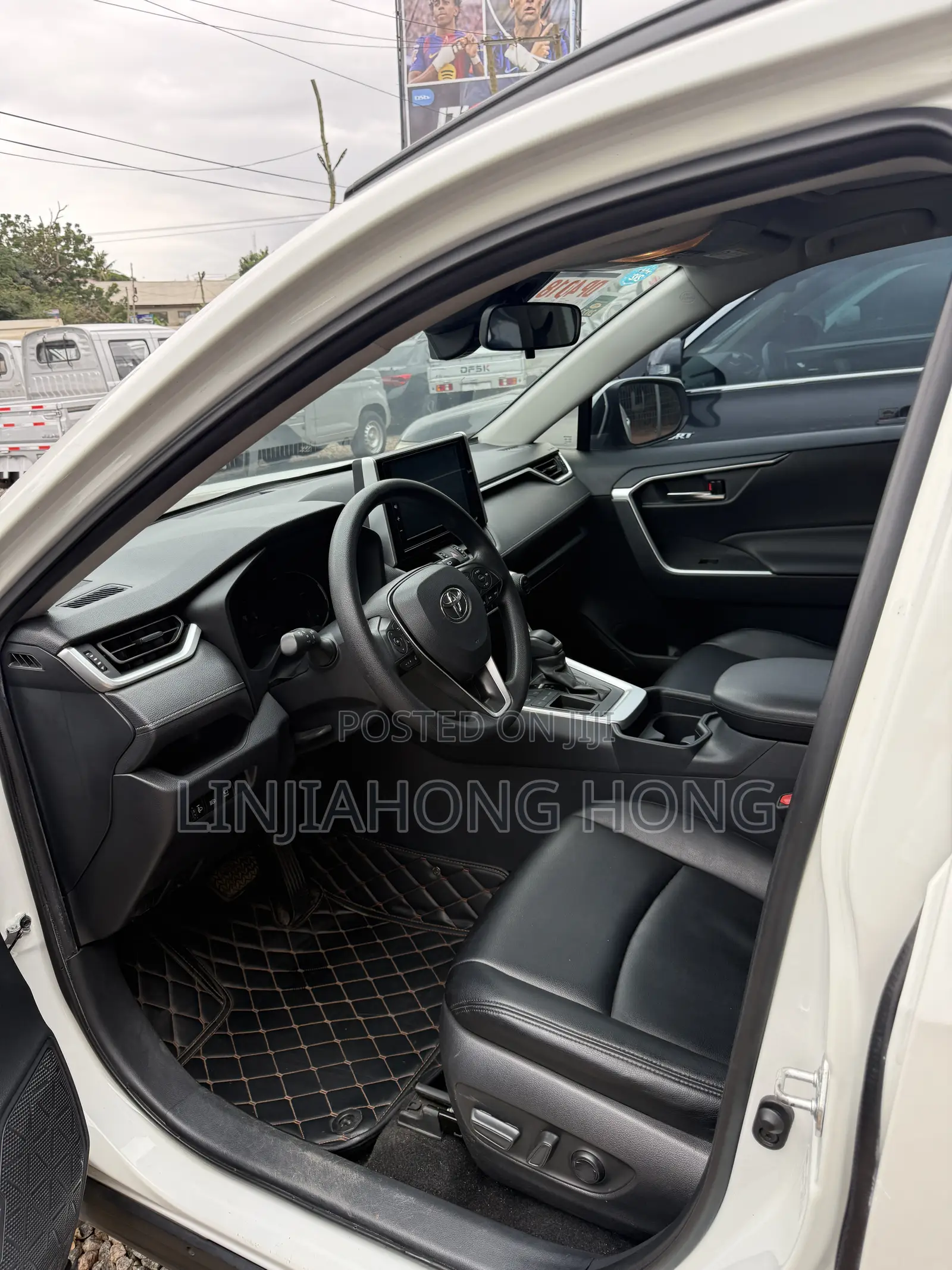Toyota RAV4 2020 White