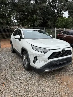 Toyota RAV4 2020 White