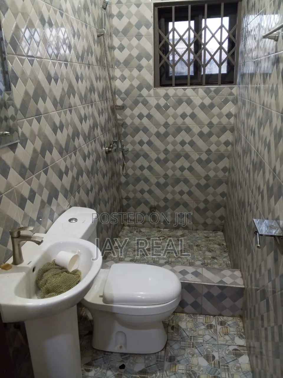 1bdrm Apartment in Jay Real Estate., Kasoa for rent