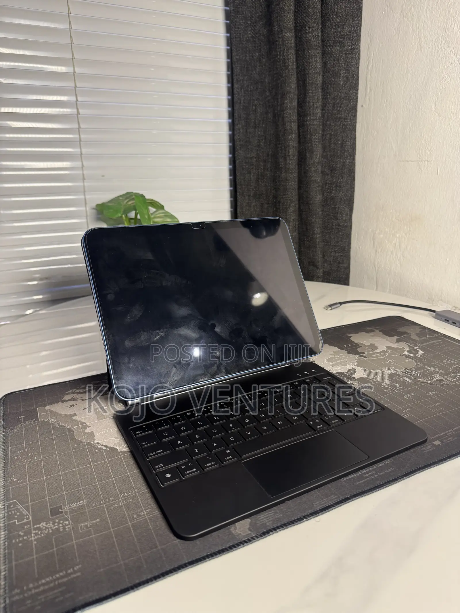 Apple iPad (2025) 128 GB Blue
