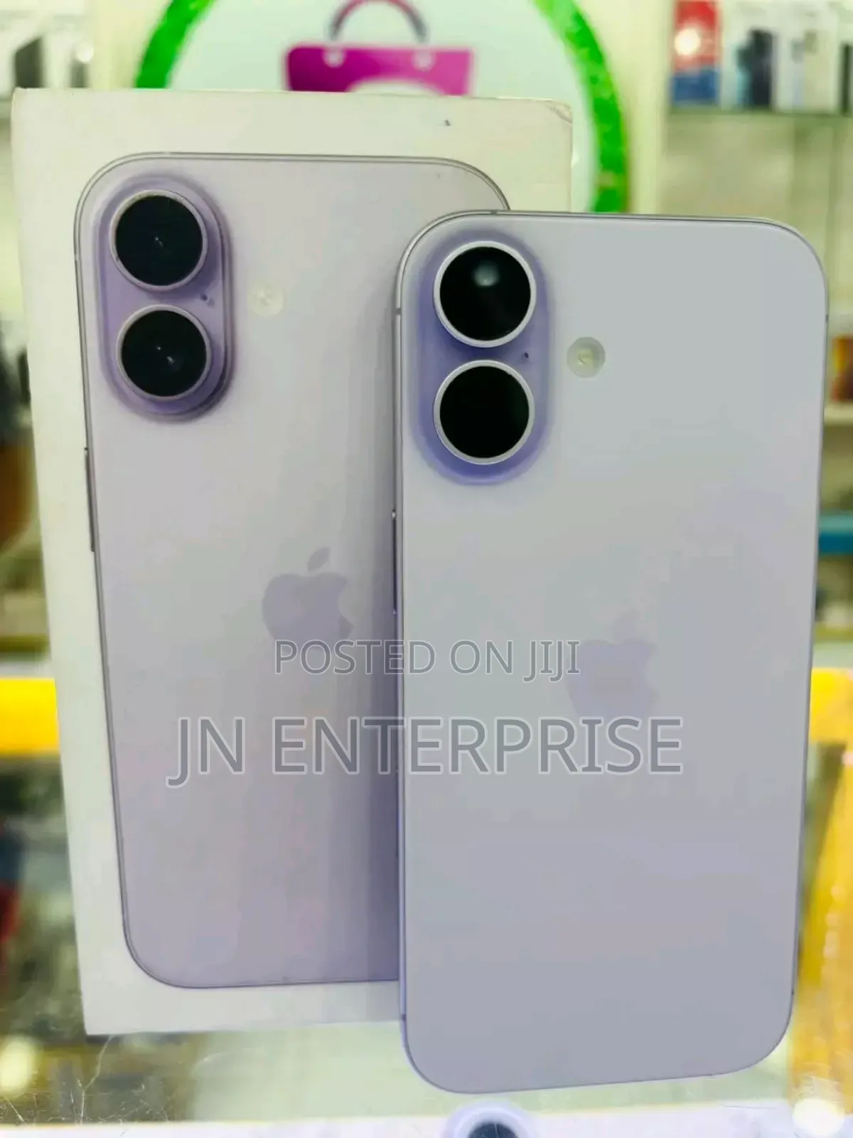 New Apple iPhone 17 256 GB White
