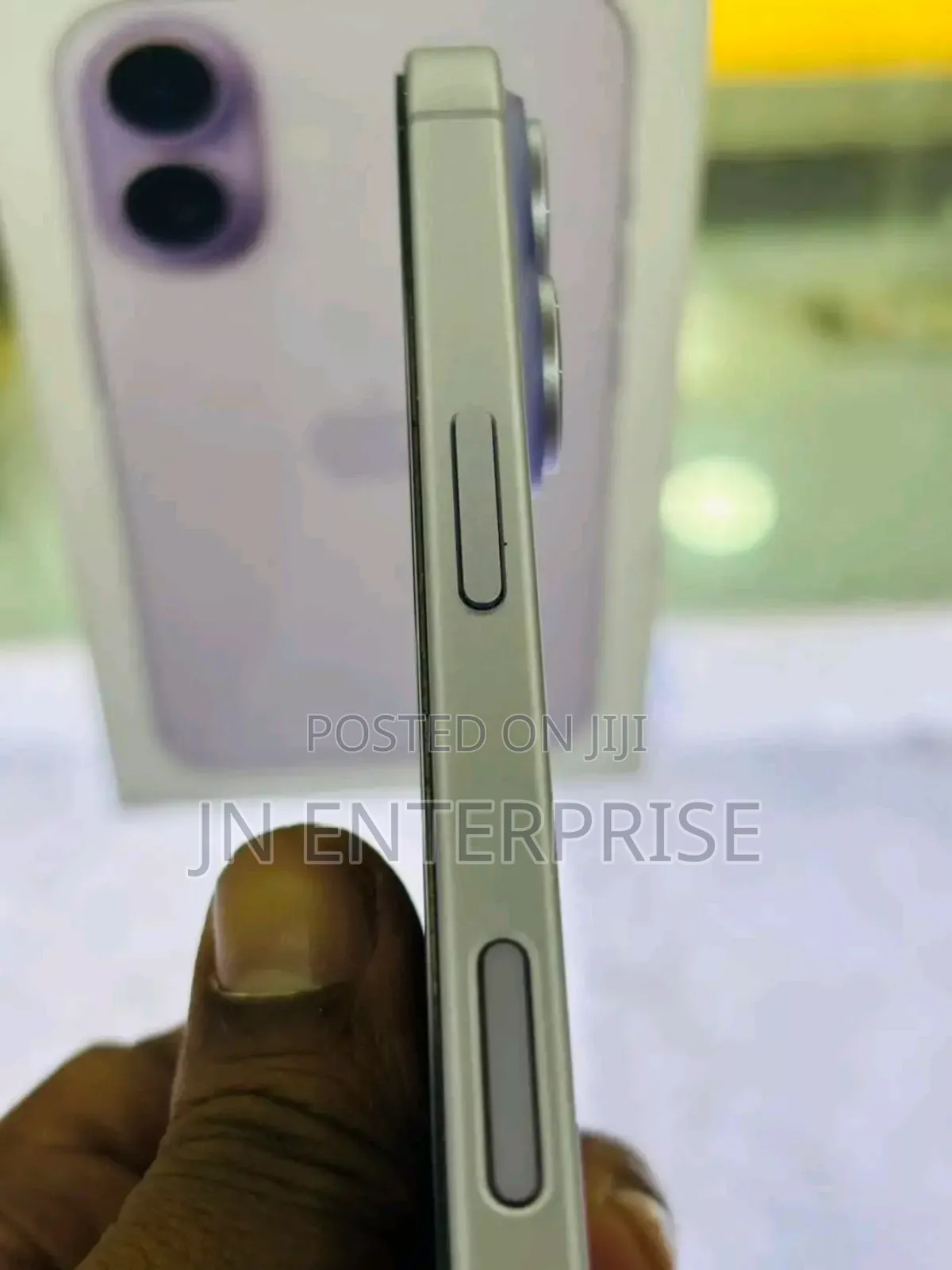 New Apple iPhone 17 256 GB White