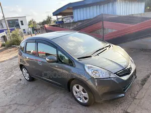 Honda Fit 2013 Gray
