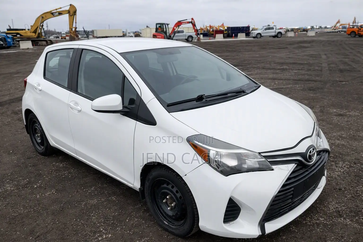 Toyota Yaris 2016 Off white