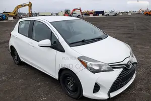 Toyota Yaris 2016 Off white