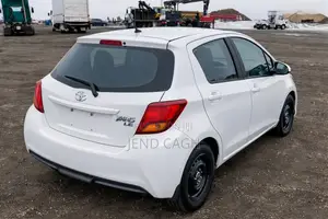 Toyota Yaris 2016 Off white
