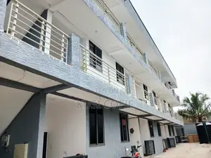 1bdrm Apartment in Pure Water for rent