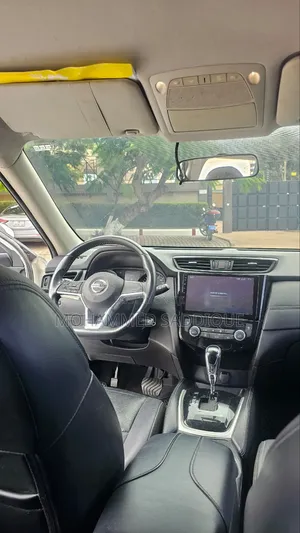 Nissan X-Trail 2019 White