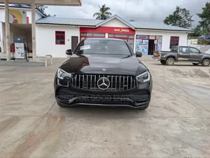 Mercedes-Benz C43 2023 Black