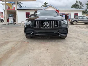 Mercedes-Benz C43 2023 Black