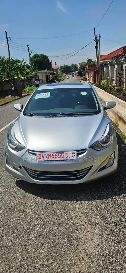 Hyundai Elantra Limited 4dr Sedan (1.8L 4cyl 6A) 2015 Silver