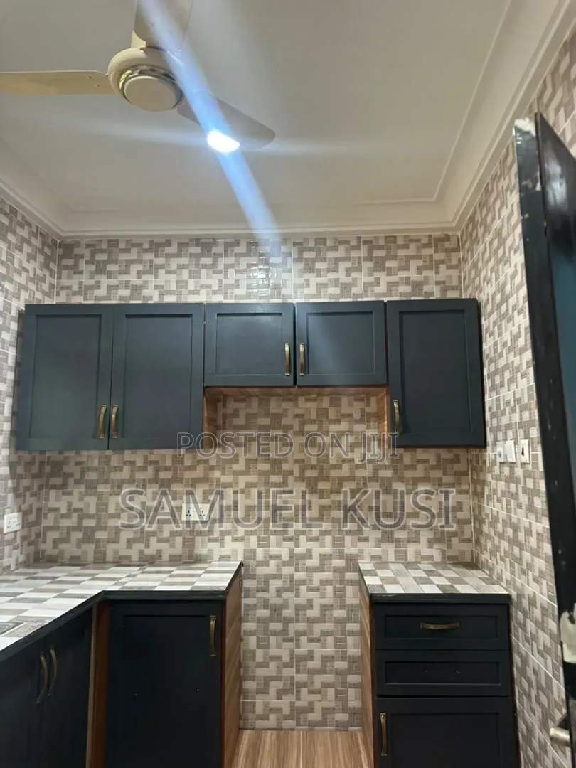 2bdrm Apartment in 12, Baatsona Total for rent