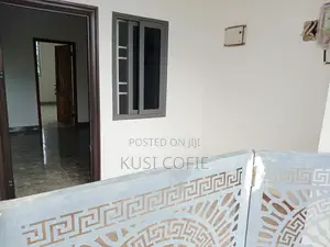 1bdrm Apartment in Pure Water for rent