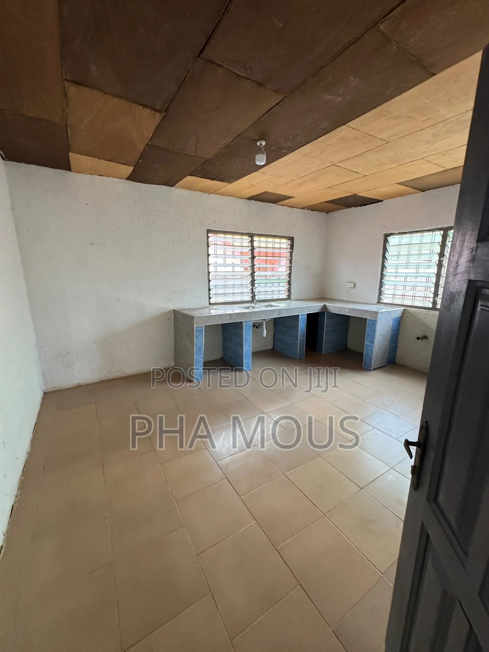 1bdrm Apartment in Mile 7 for rent