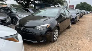 Toyota Corolla LE 4dr Sedan (1.8L 4cyl CVT) 2016 Black