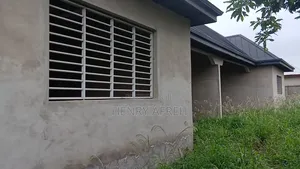 4bdrm Apartment in Techiman South for sale