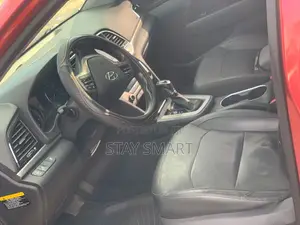 Hyundai Elantra Limited 2018 Red