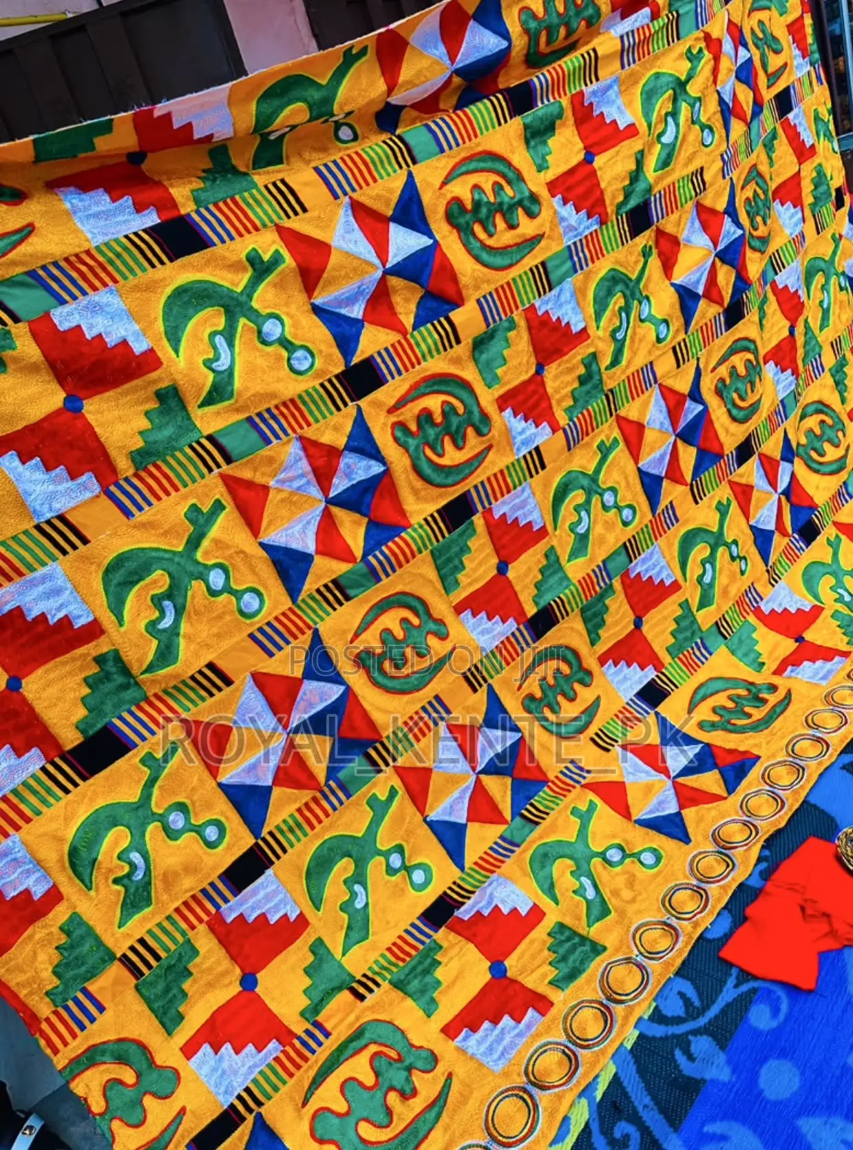 Royal Bonwire Kente