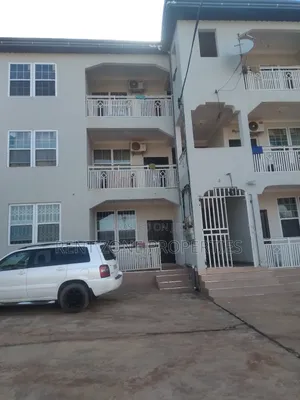2bdrm Apartment in Ofankor for rent