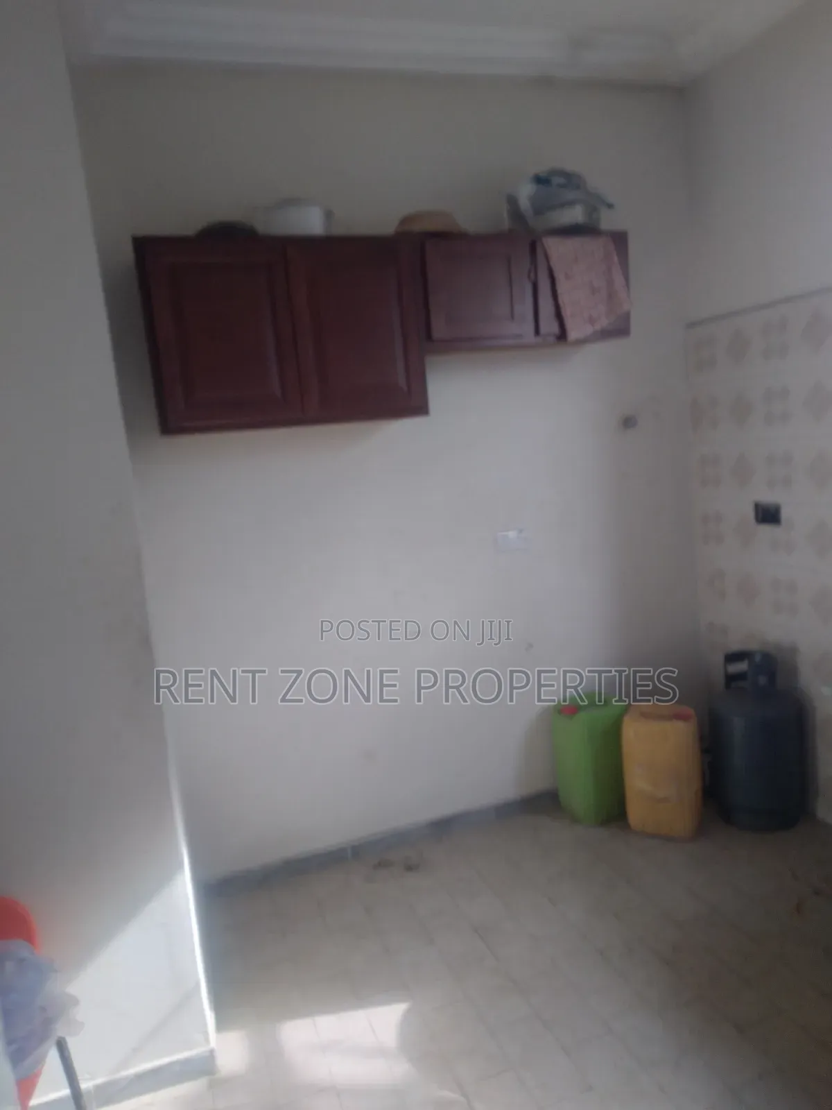 2bdrm Apartment in Ofankor for rent