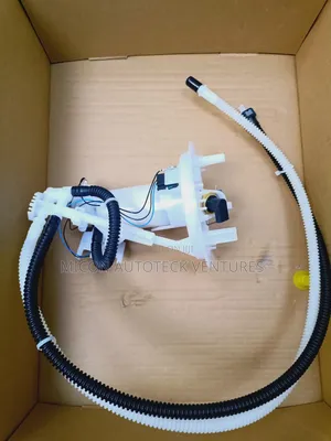 Mercedes Benz C250 Fuel Gauge