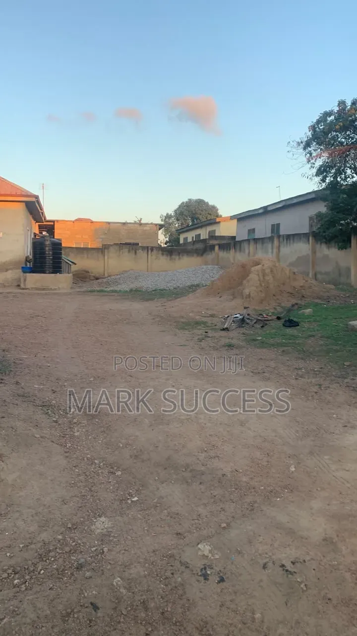 3bdrm House in Awutu Senya East Municipal for sale