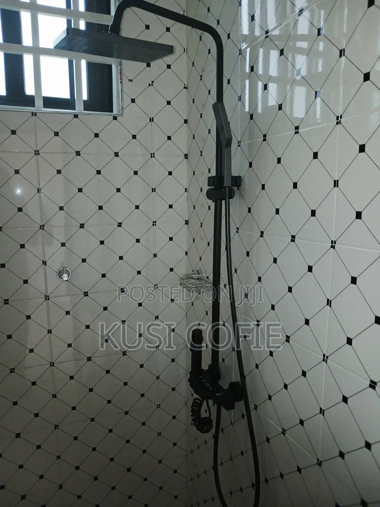 1bdrm Apartment in Pure Water for rent