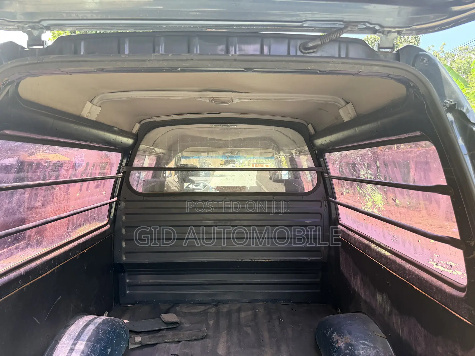 Hyundai H1 2002 Black