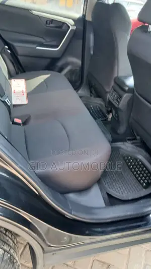 Toyota RAV4 2023 Gray
