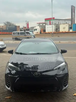 Toyota Corolla 2019 Black