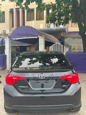Toyota Corolla 2019 Black