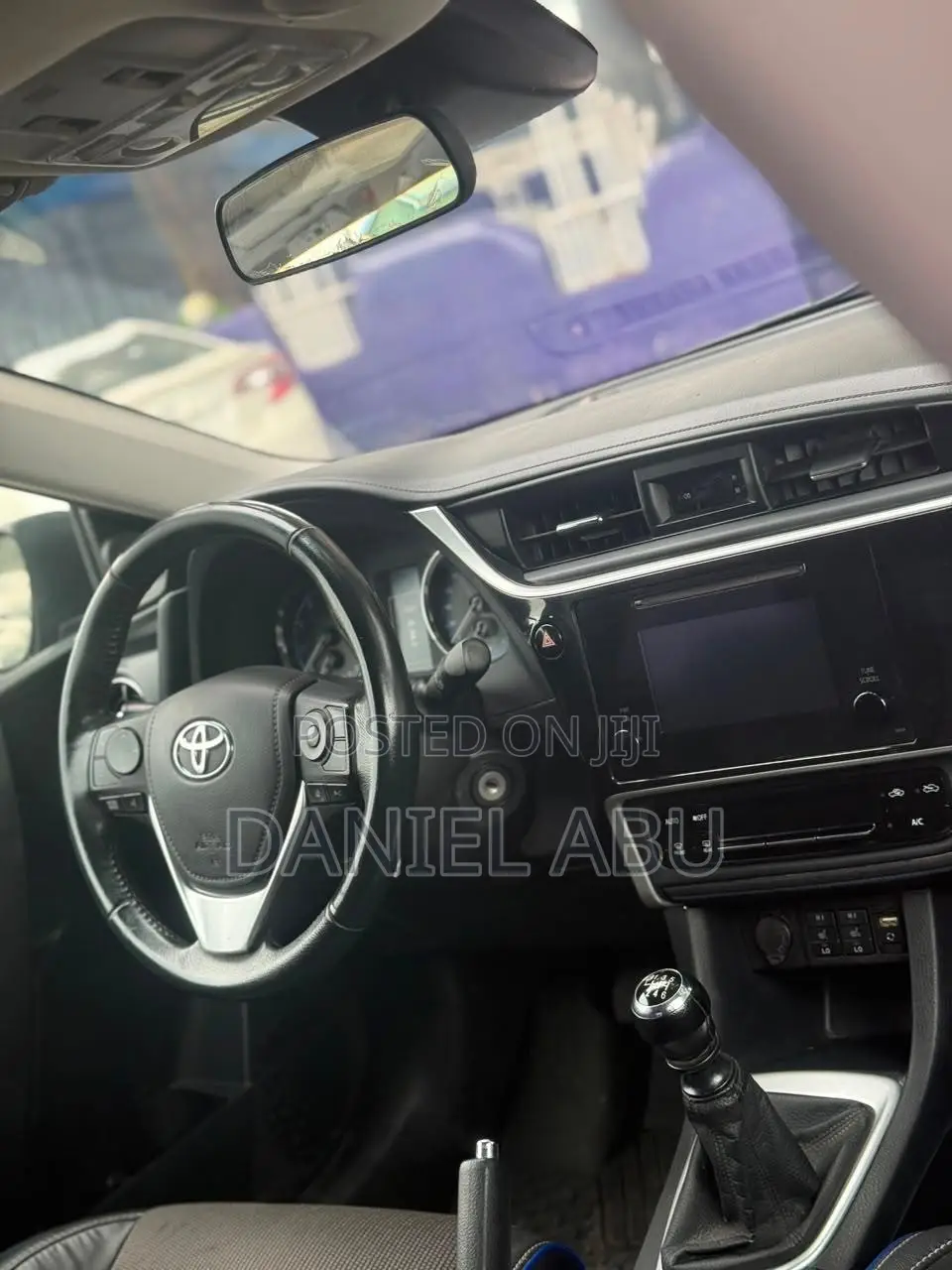 Toyota Corolla 2019 Black
