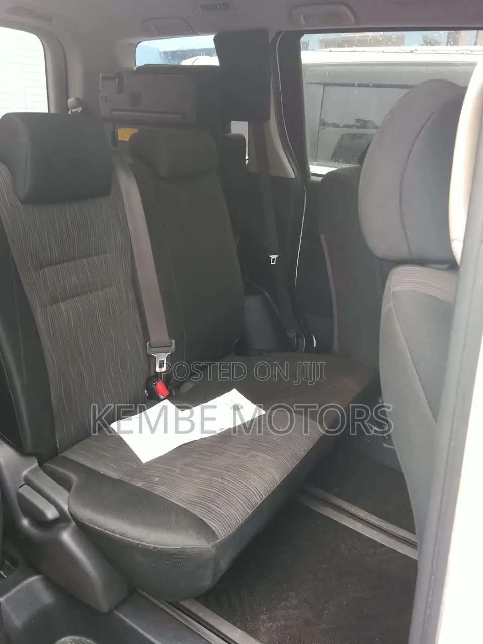 Toyota Voxy 2012 White