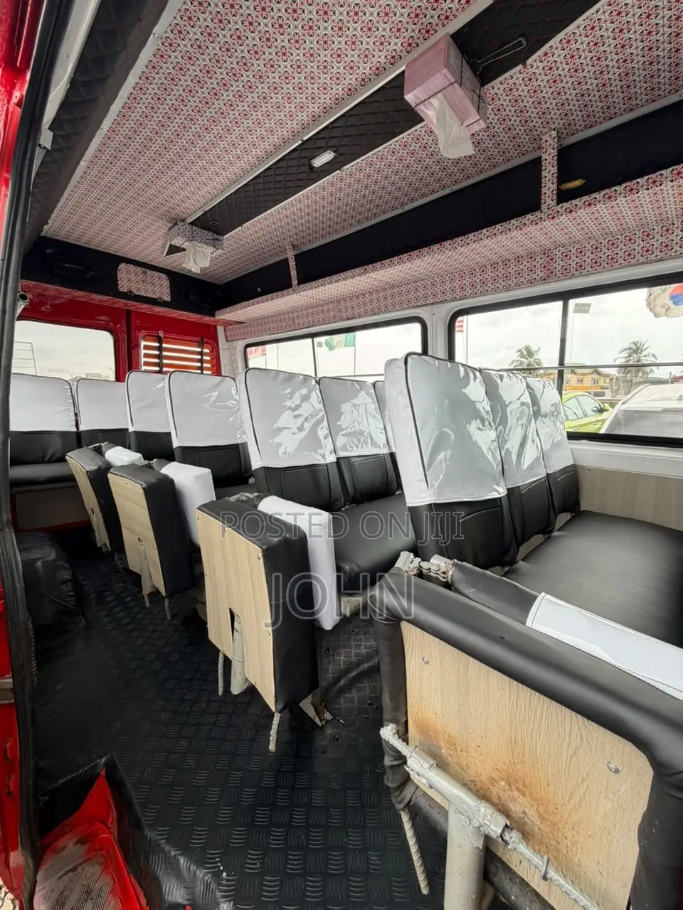 Mercedes-Benz Sprinter 2002 Red