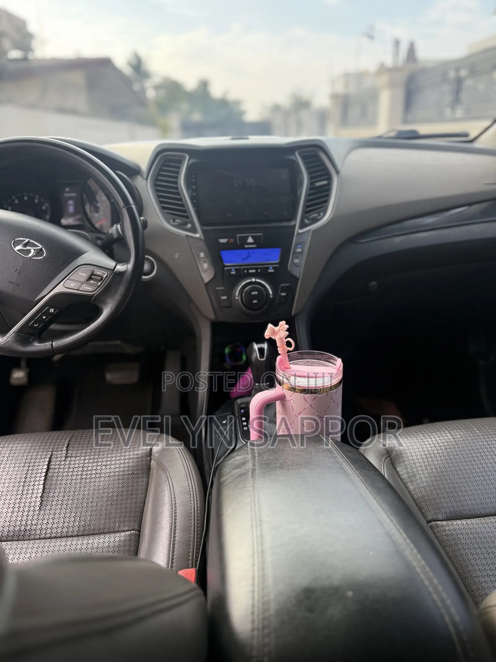 Hyundai Santa Fe 2012 White