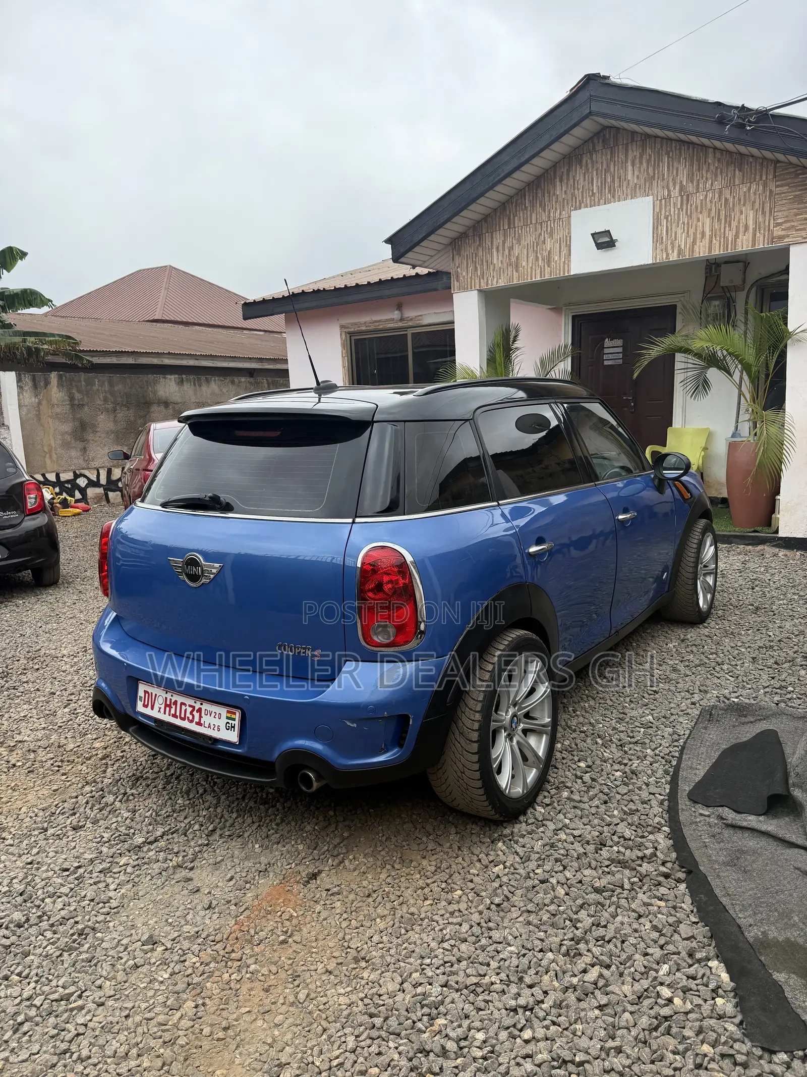 Mini Cooper S 2012 Blue